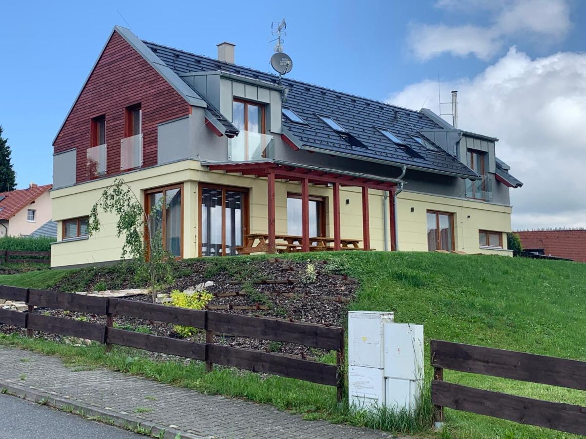Kasperky 440 Apartamento Kasperske Hory Exterior foto